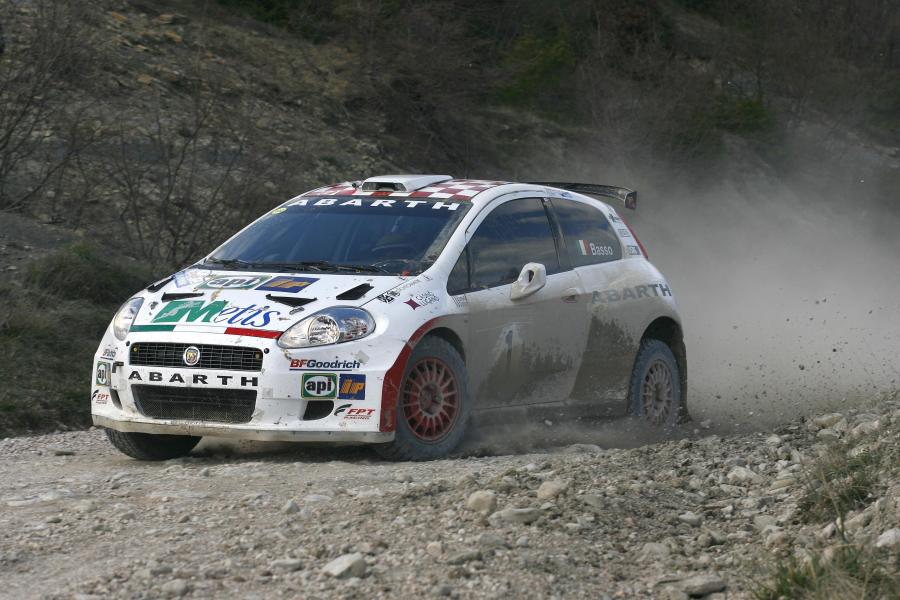  Fiat Grande Punto Abarth rally 2007 года  (фото 8 из 10)